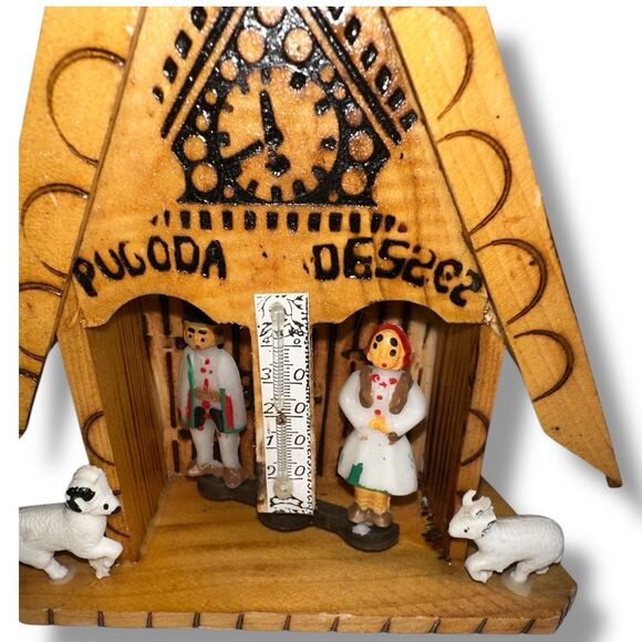 Vintage Romanian Folk Art Wooden Weather House - Picture 13 of 16